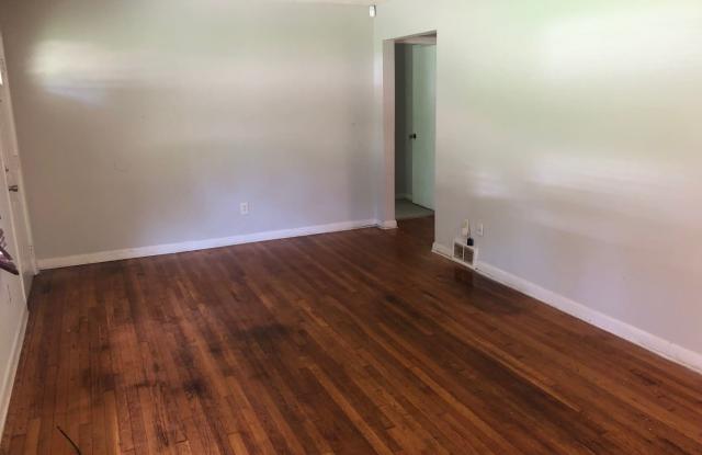 2294 Green Forrest Drive Gallery 2