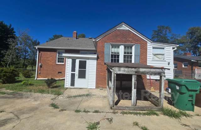 200 Model Farm Rd Gallery 2
