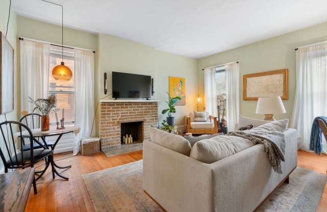 5916 Howe St in Shadyside photos photos