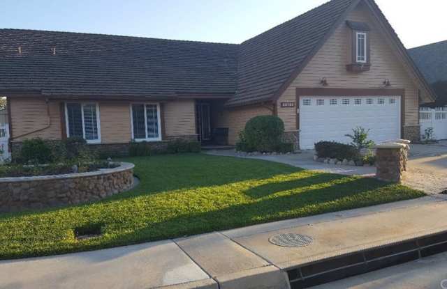 20720 Cottonwood Road Gallery 4