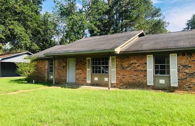 2661 Green Tee Road photos photos