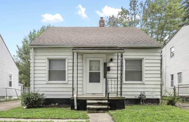 19223 Beaconsfield St. photos photos