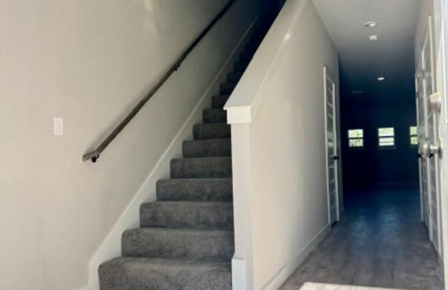 1904 Azlin Pl - D Gallery 3