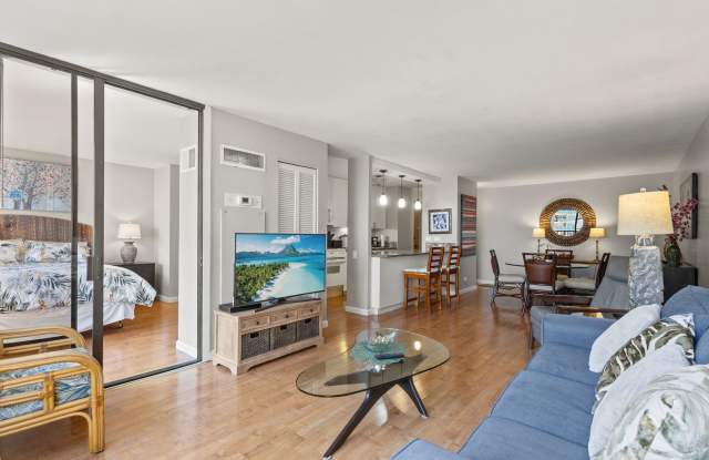 Stunning Ocean Views – Furnished 1BR at Discovery Bay, Waikiki Gallery 4