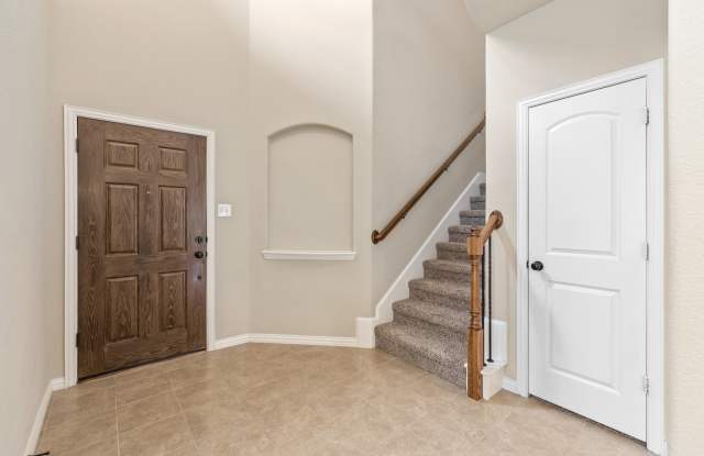 209 Westminster Drive Gallery 4