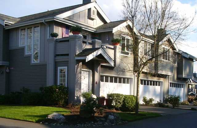 Bright and Spacious Bothell Condo Overlooking Greenbelt! photos photos