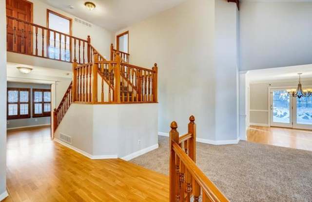 7319 Rochester Court Gallery 2