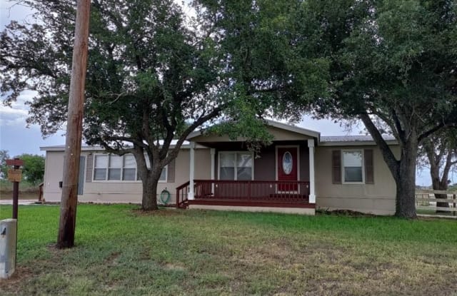 355 Pine Meadow Road - 355 Pine Meadow Road, Guadalupe County, TX 78155