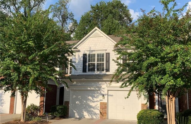 510 Warwick Place - 510 Warwick Pl, Roswell, GA 30076