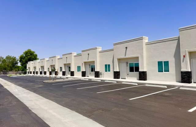 Brand New 2 Bedroom 2 Bath gated community apartments. Gallery 4