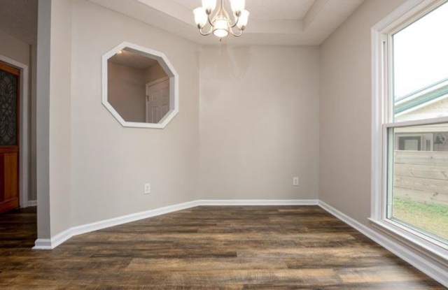 488 Fairchase Court Gallery 4