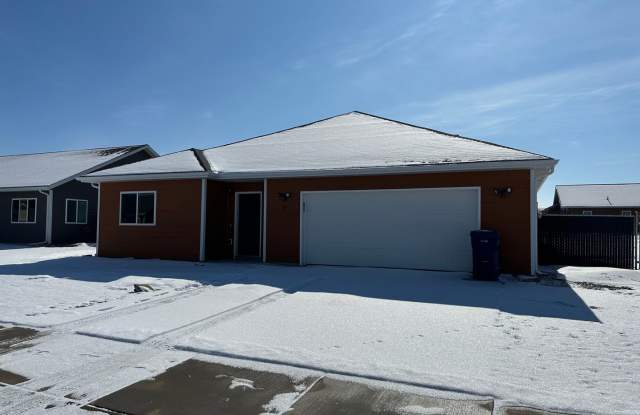 48 41 Ave NW - 48 41st Avenue Northeast, Cascade County, MT 59404