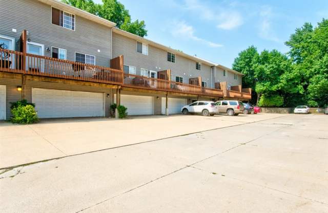 431 West Zeller Street - 1 Gallery 2
