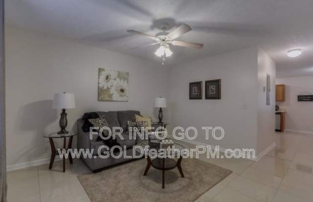 1363 Benley St photos photos