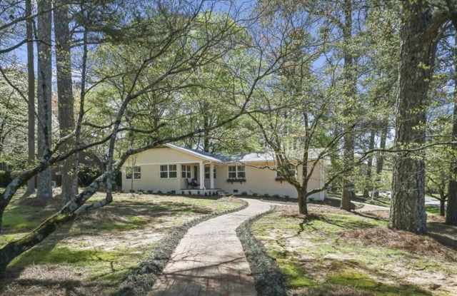 735 Stewart Avenue NW - 735 Stewart Avenue Northwest, Marietta, GA 30064