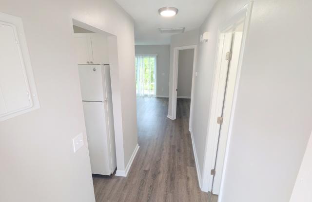 3031 Springfield Ln Gallery 2