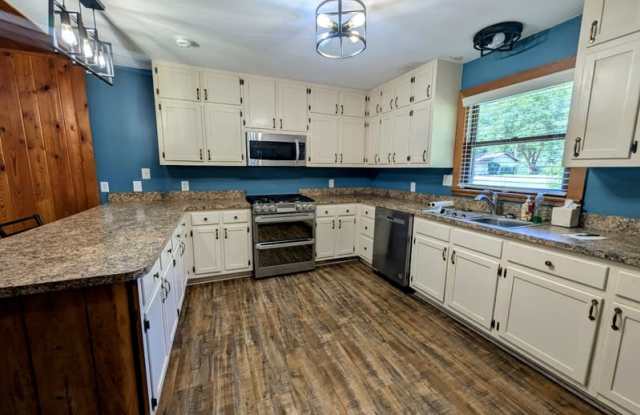 115 Ferndale Drive - 115 Ferndale Drive, Tallahassee, FL 32301