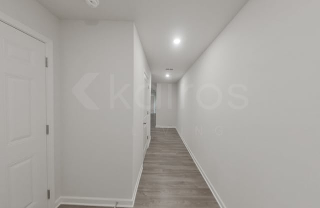 330 Ironwood Court Gallery 3