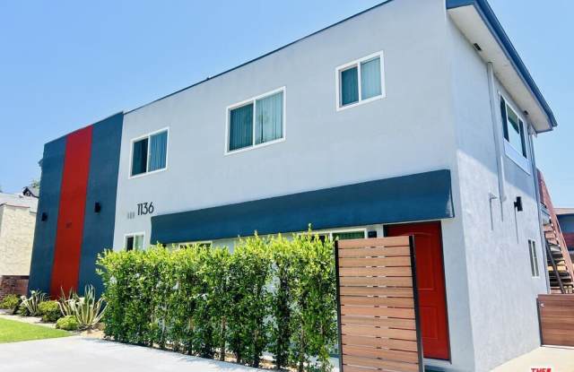 1136 SPAZIER Ave Gallery 2