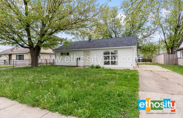 455 Southgate Drive - 455 Southgate Drive, Greenwood, IN 46143