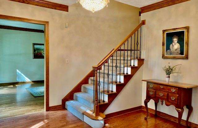 2131 Weston Dr Gallery 2