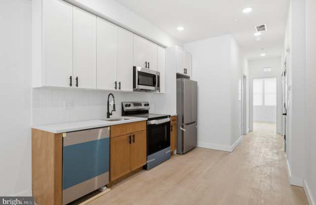 1542 W YORK Street Gallery 2