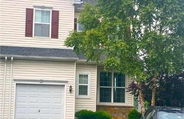 985 King Way photos photos