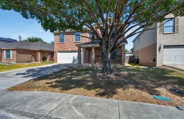 226 BIRCHWOOD BAY Gallery 3