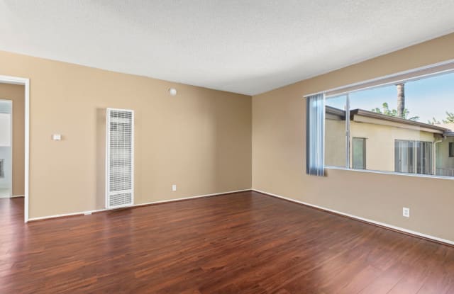 San Vicente Apartments Gallery 2