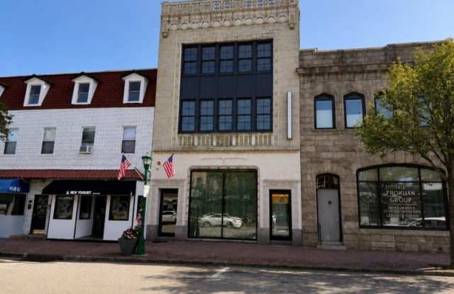 231 Closter Dock Rd Gallery 1