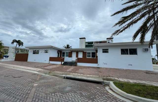 338 Roosevelt St photos photos