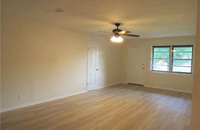 8619 Jennie Lee Lane Gallery 3