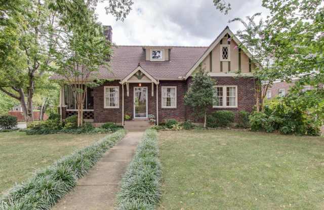 CHARMING RENOVATED TUDOR | WALK TO VANDERBILT & BELMONT photos photos CHARMING RENOVATED TUDOR | WALK TO VANDERBILT & BELMONT photos photos