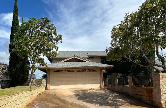 Spacious 5br/2.5ba House w/enclosed yard  carport! - 95-693 Lewanuu Street, Mililani Town, HI 96789