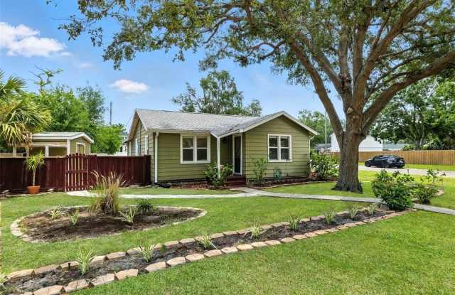 6301 HOBSON STREET NE photos photos