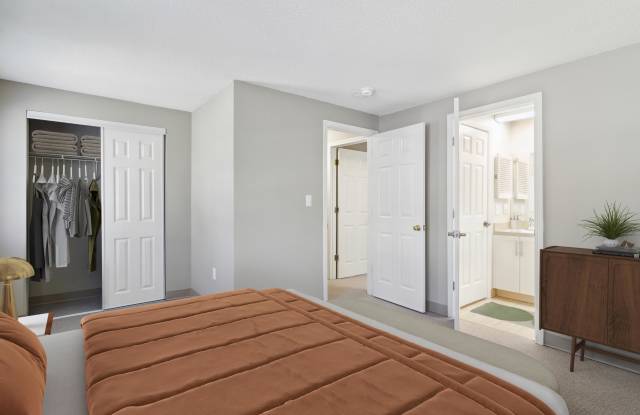 Mariners Hill Apartments Gallery 4