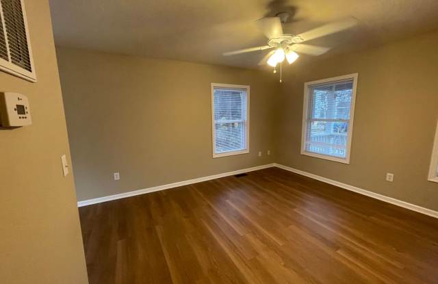 3-bedroom, 1.5-bathroom House for Rent in Roanoke Village - Manteo Gallery 4