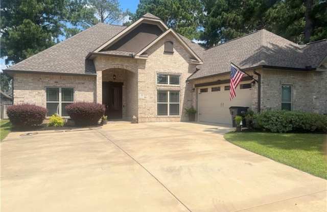 100 Newport Avenue photos photos