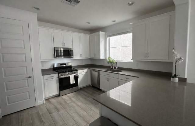 3336 South Lotus photos photos