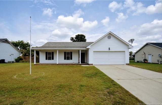 307 Buckeye Drive - 307 Buckeye Drive, Hoke County, NC 28376