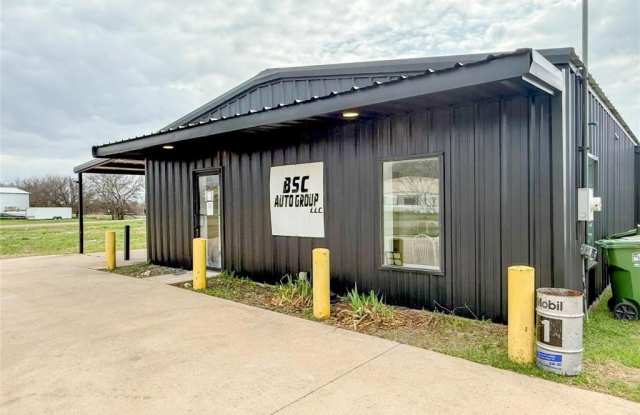 300 E Railroad Avenue - 300 East Railroad Street, Godley, TX 76044