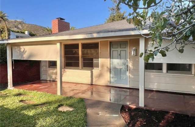 795 Saint Anns Drive photos photos