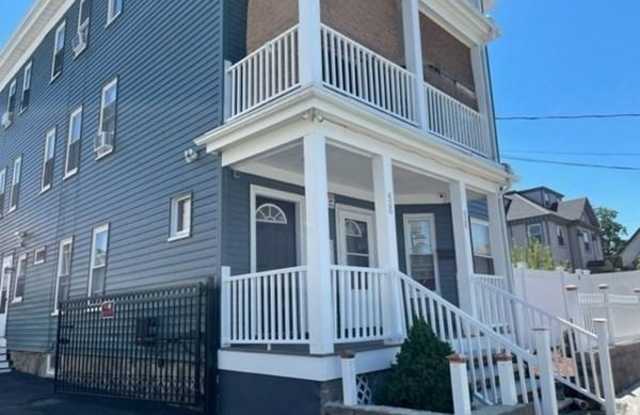 436 Warren Ave. - 436 Warren Avenue, Brockton, MA 02301