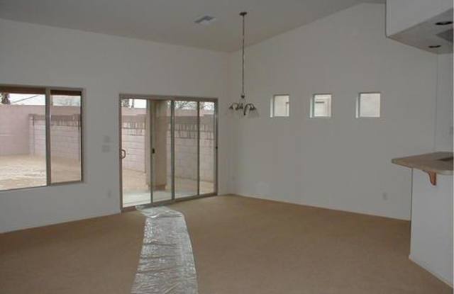 15544 W HILTON Avenue Gallery 3