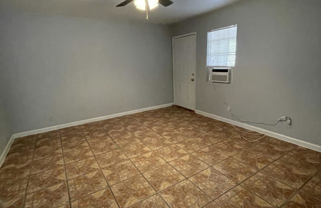 105 Cockerham Street - A photos photos 105 Cockerham Street - A photos photos