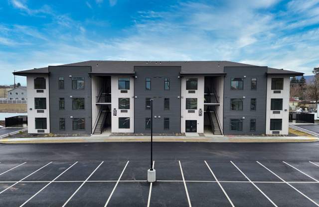 NEW apartments in Spokane Valley! photos photos