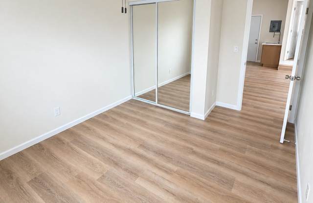1768 Silva Street -  D Gallery 2