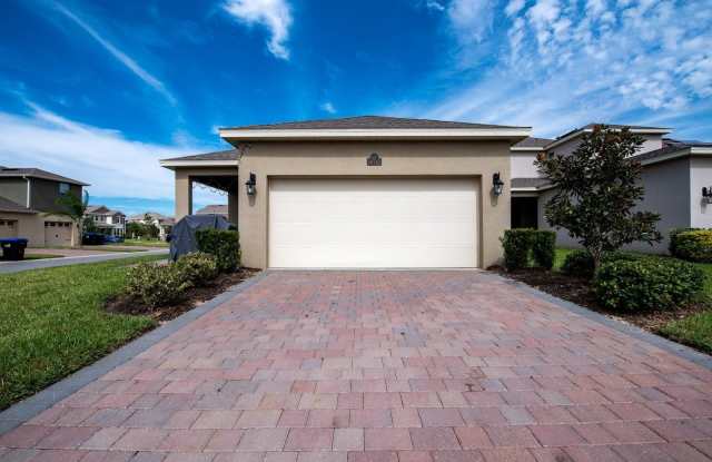 16743 HERONGATE Drive Gallery 4