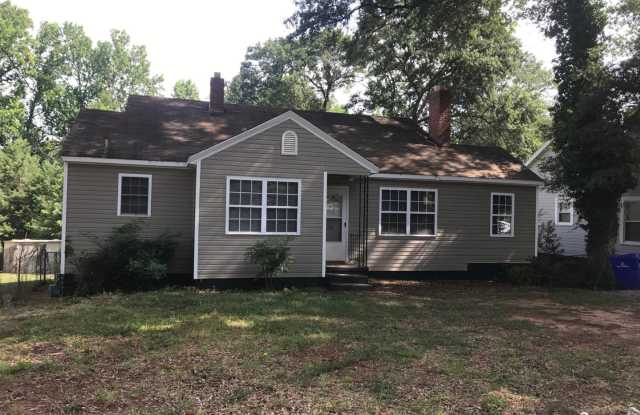 3 bed 2 bath off Augusta Road photos photos