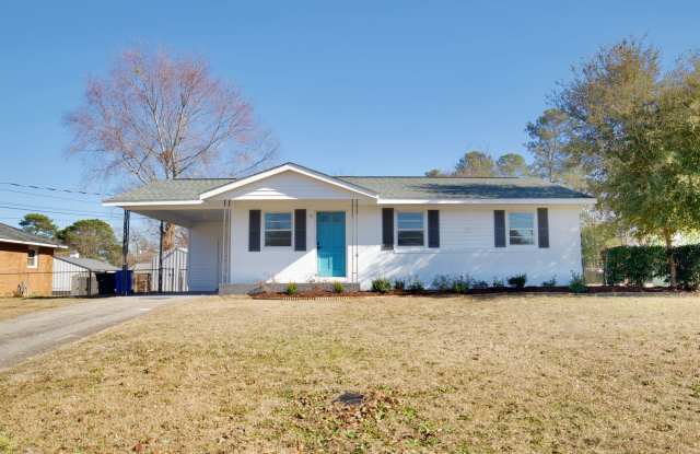 Three Bedroom Home! - 1839 Strathmore Avenue, Fayetteville, NC 28304 Three Bedroom Home! - 1839 Strathmore Avenue, Fayetteville, NC 28304